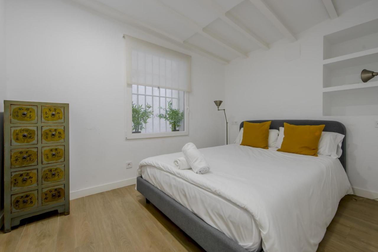 Nuevo Piso Para 7 En El Corazon Del Rastro/Madrid Esterno foto