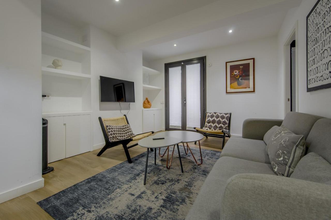 Nuevo Piso Para 7 En El Corazon Del Rastro/Madrid Esterno foto