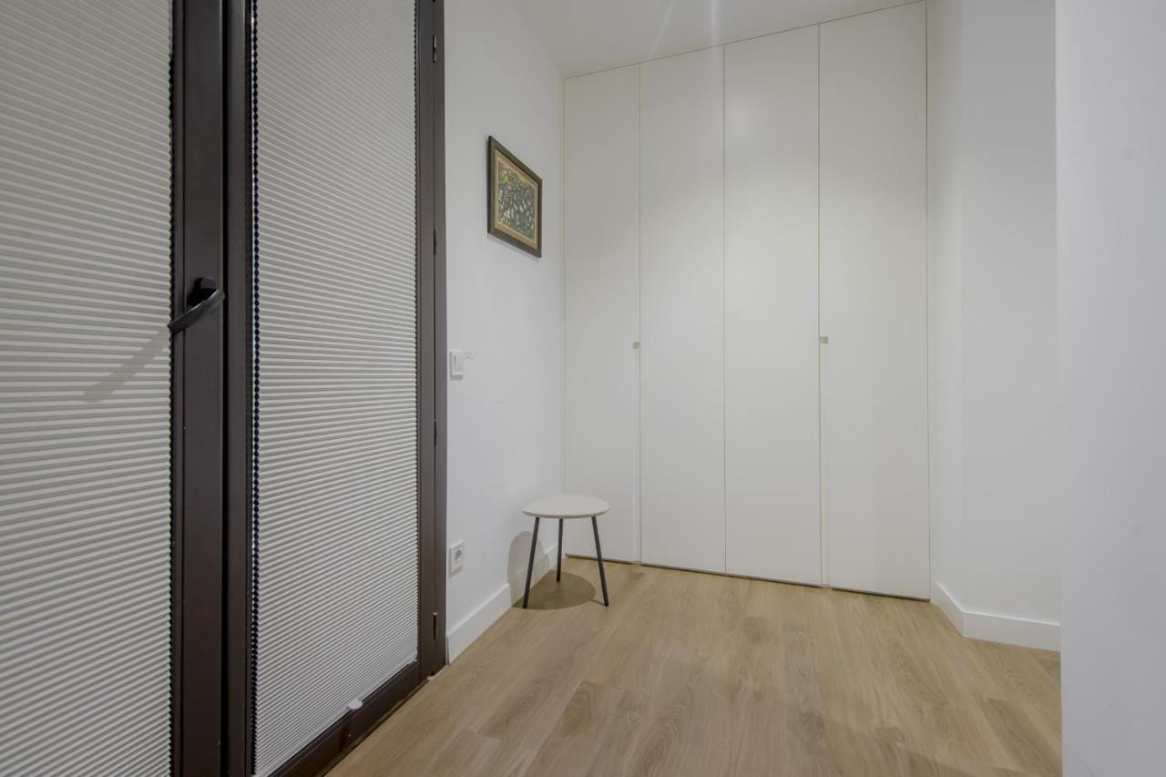 Nuevo Piso Para 7 En El Corazon Del Rastro/Madrid Esterno foto